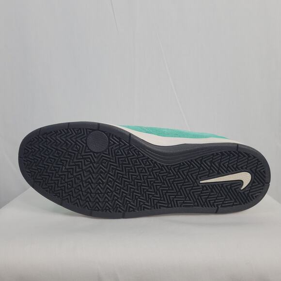 Nike SB Eric Koston 2 Skate Shoes men\'s size 8.5 Crystal Mint Black 580418-301 main image 10